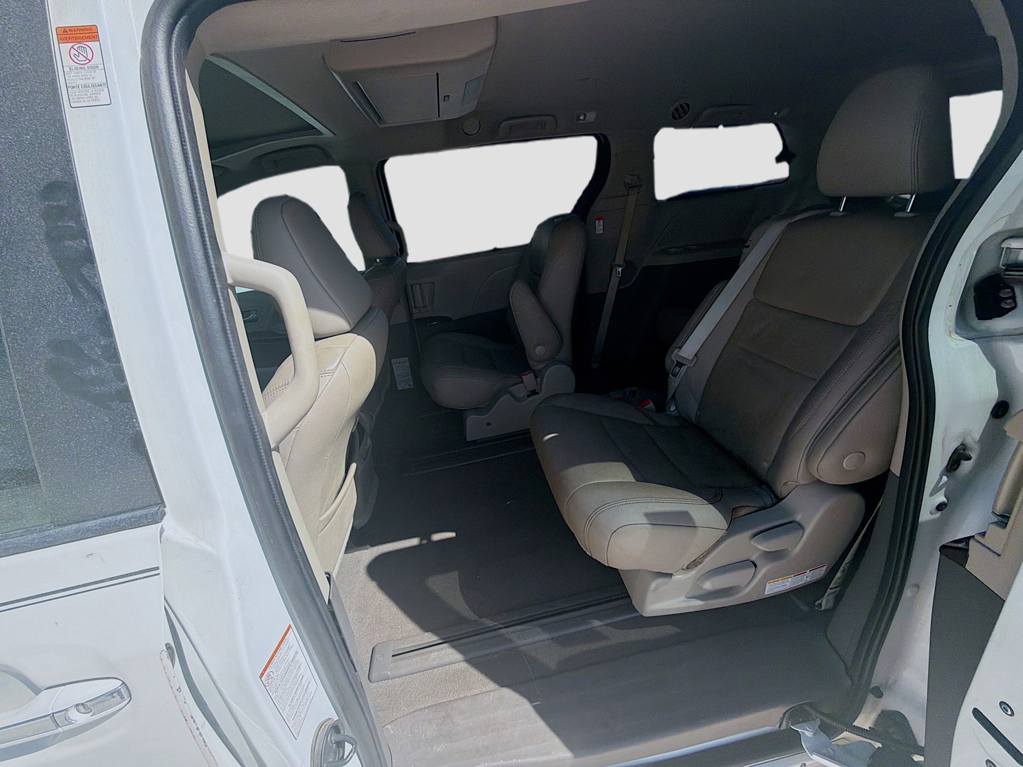 Used 2020 Toyota Sienna XLE Premium image 23