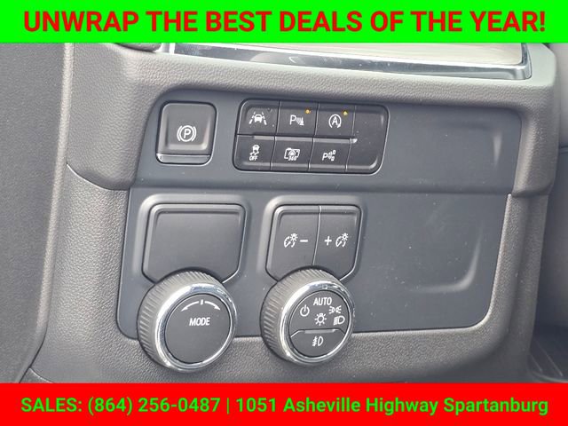 New 2025 Chevrolet Suburban Premier image 26