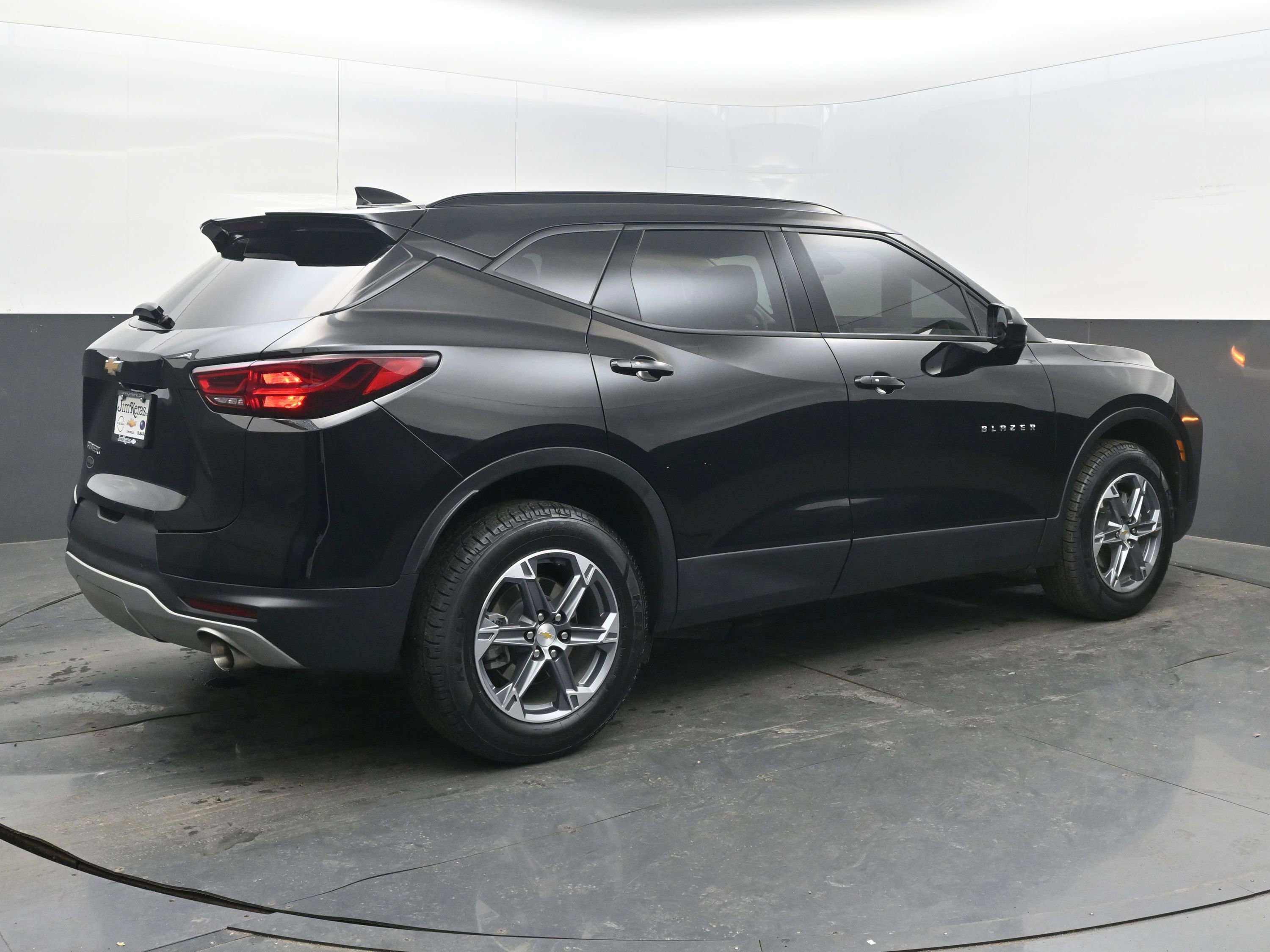 Used 2023 Chevrolet Blazer LT w/ Convenience Package image 9