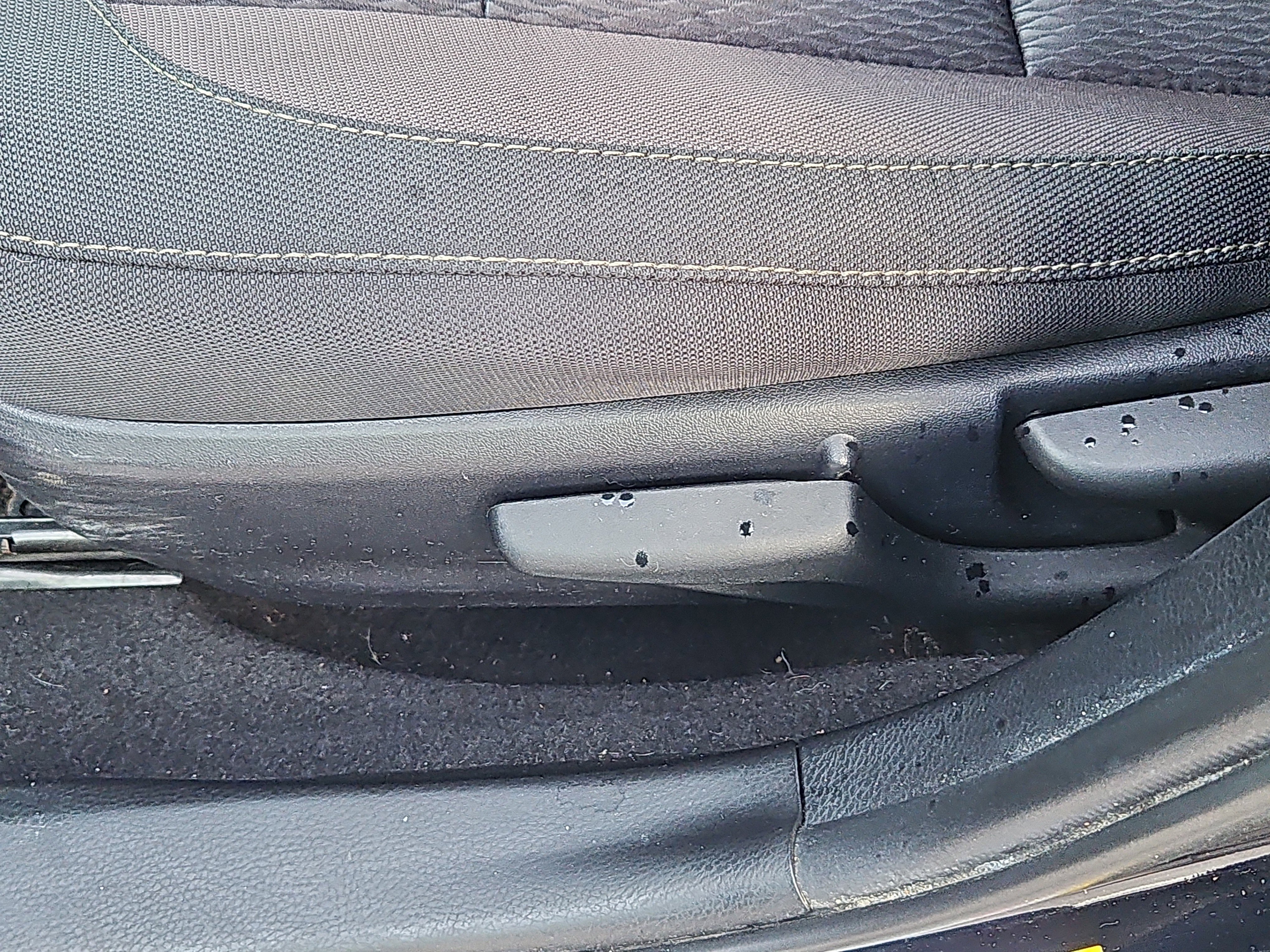 Used 2019 Toyota Corolla LE image 10