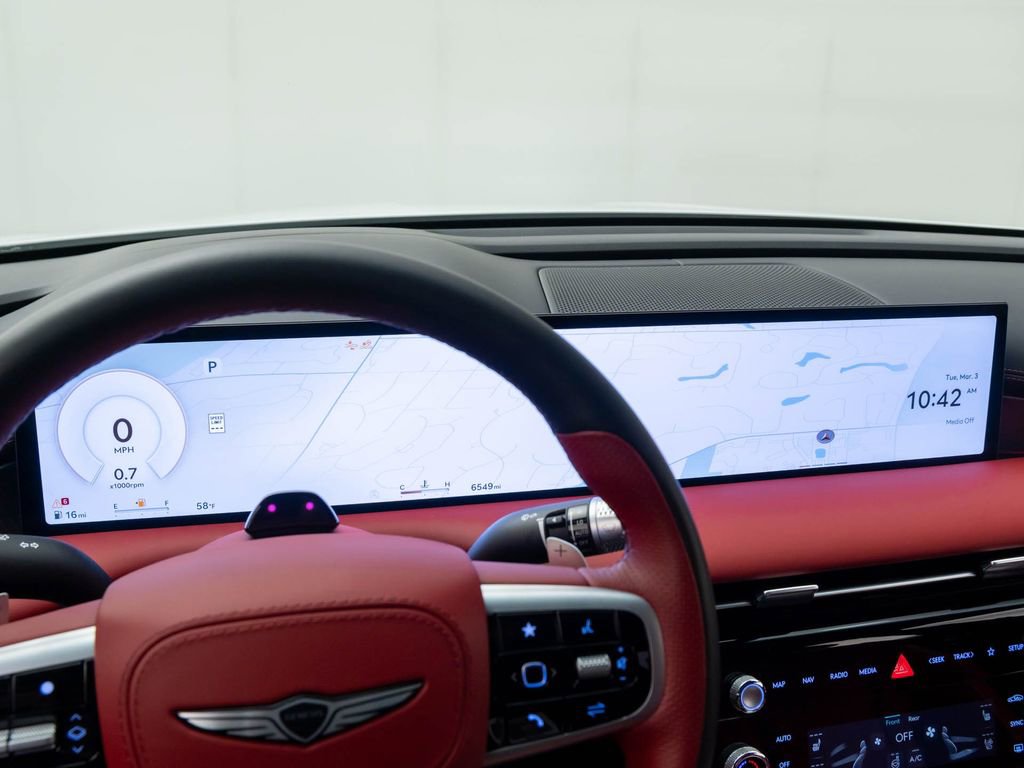 Used 2025 Genesis G80 3.5T Sport image 38