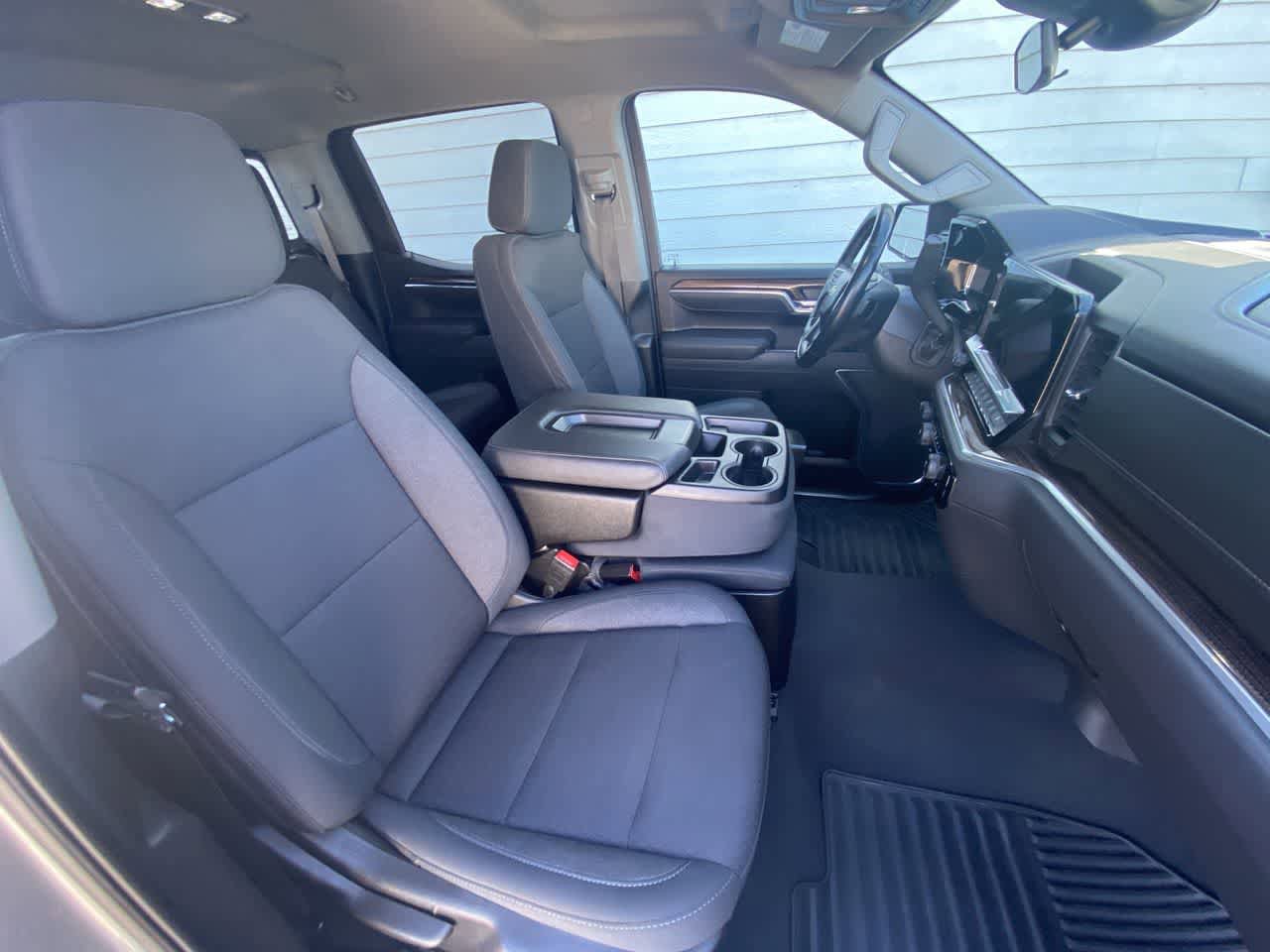 Used 2025 Chevrolet Silverado 1500 LT w/ Z71 Off-Road Package image 24