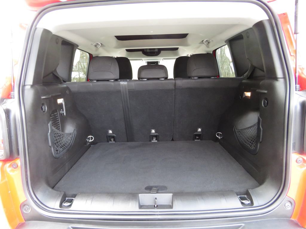 Used 2017 Jeep Renegade Altitude image 17