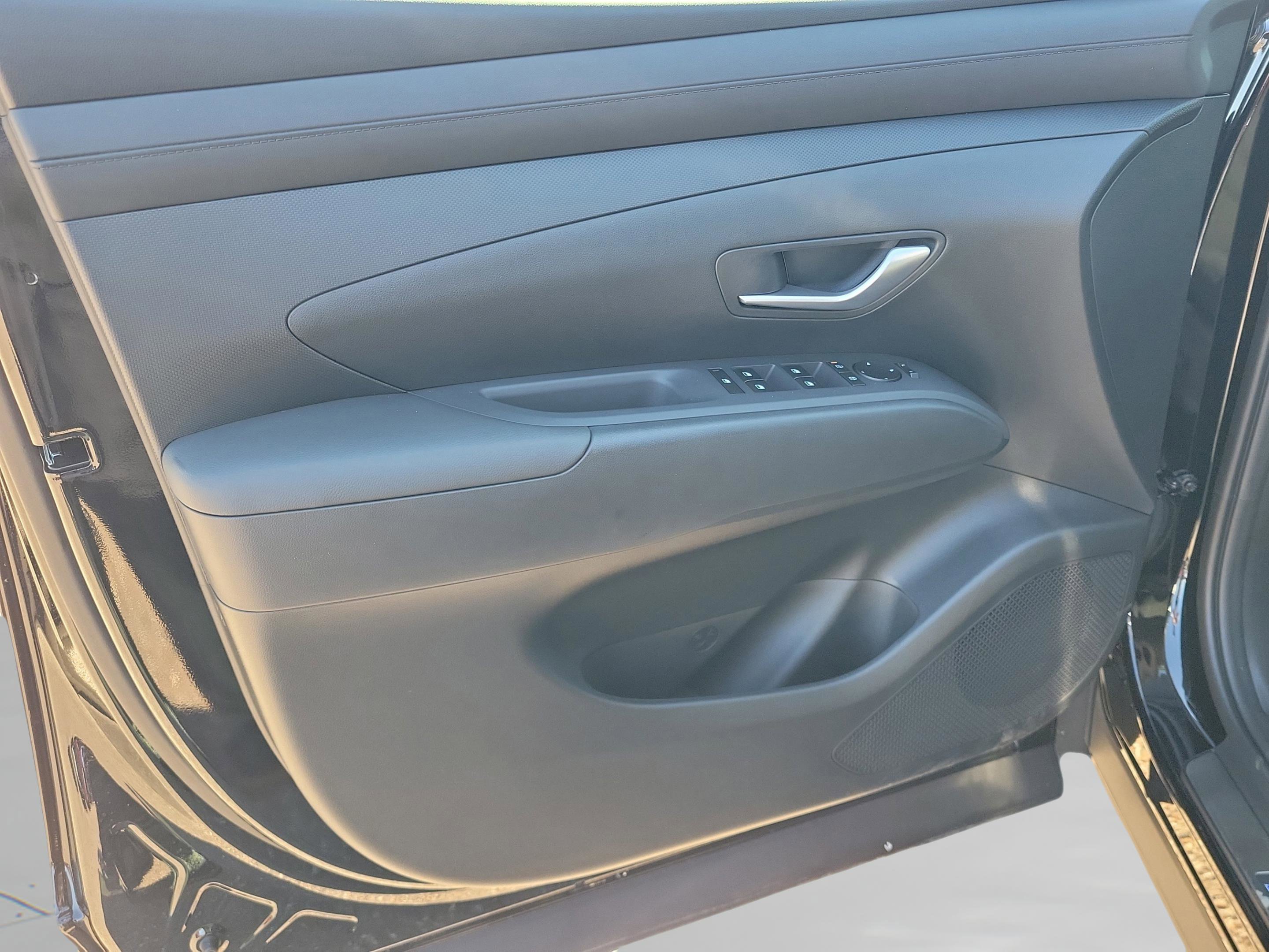 New 2026 Hyundai Tucson SEL image 19