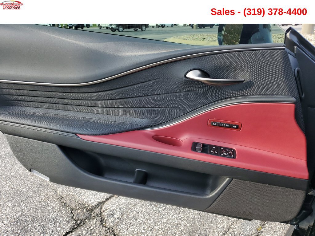 Used 2024 Lexus LC 500 Convertible w/ Bespoke Build Package RWD image 19