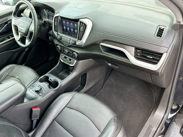 Used 2024 GMC Terrain SLT image 28