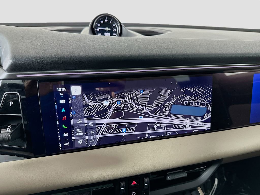 Used 2025 Porsche Macan 4S Electric image 16