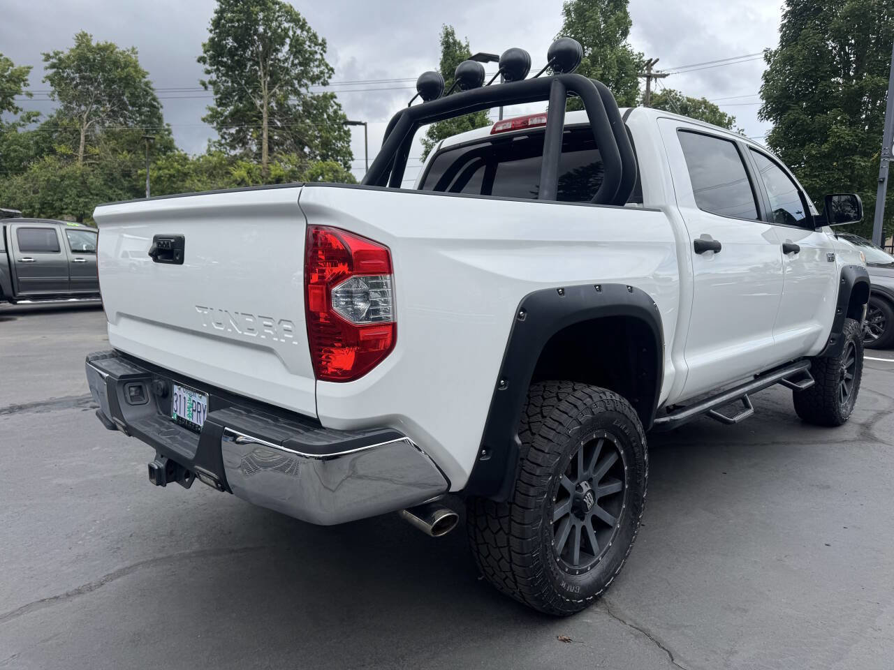 Used 2014 Toyota Tundra SR5 image 5