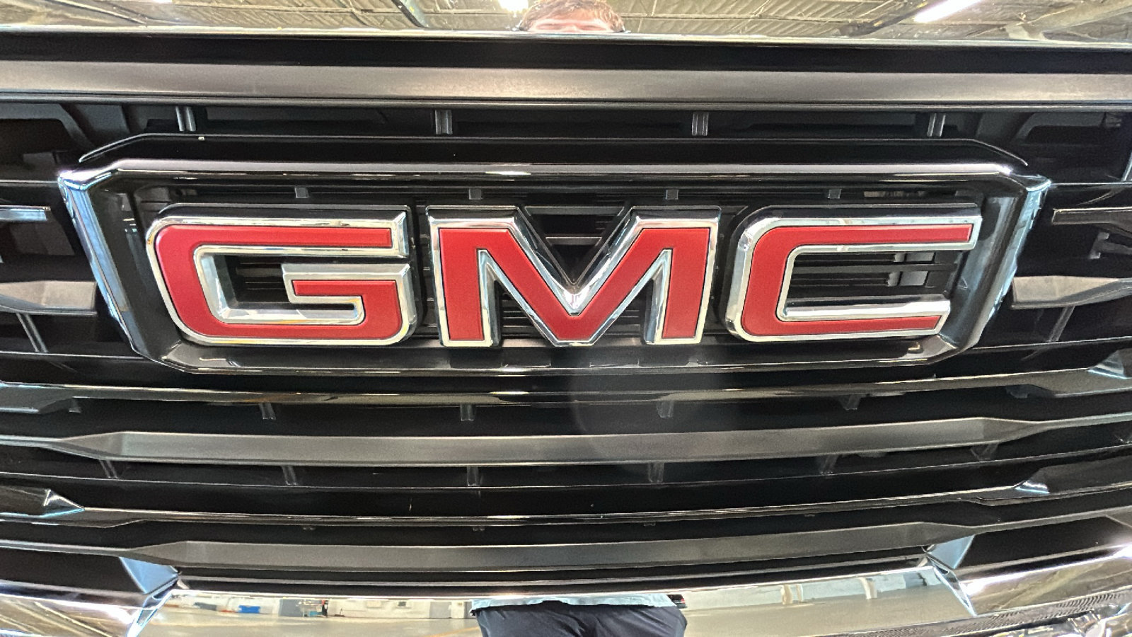 Used 2024 GMC Sierra 2500 Pro w/ Convenience Package AWD/4WD image 10
