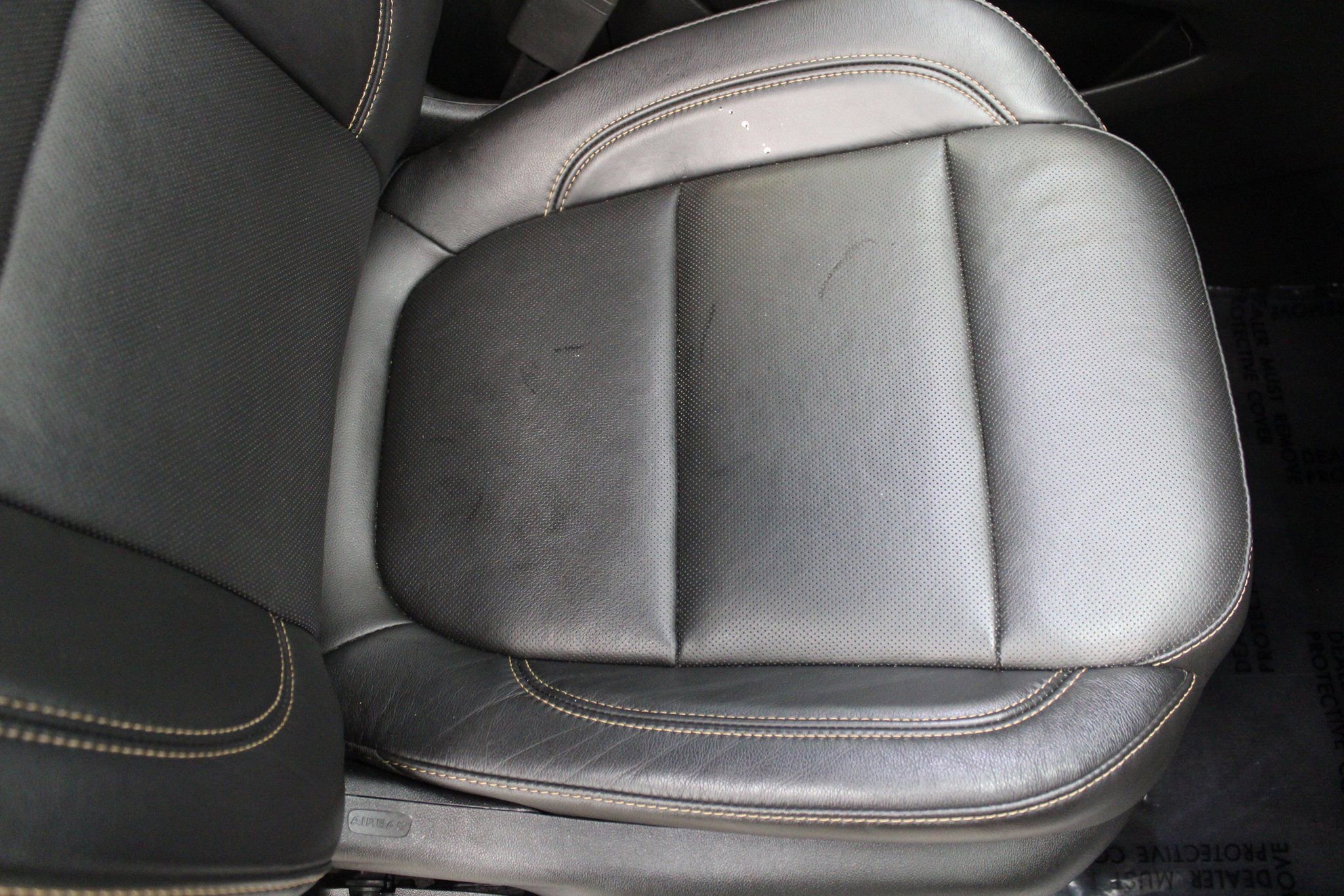 Used 2020 Chevrolet Traverse Premier w/ LPO, Blackout Package image 35