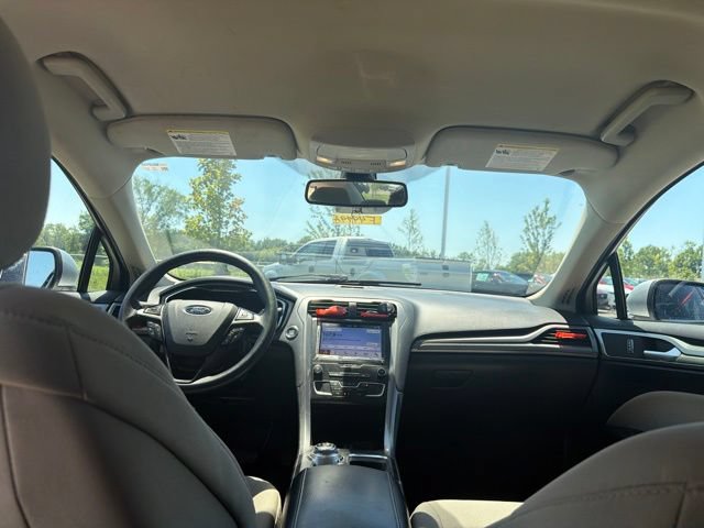 Used 2019 Ford Fusion S FWD image 13