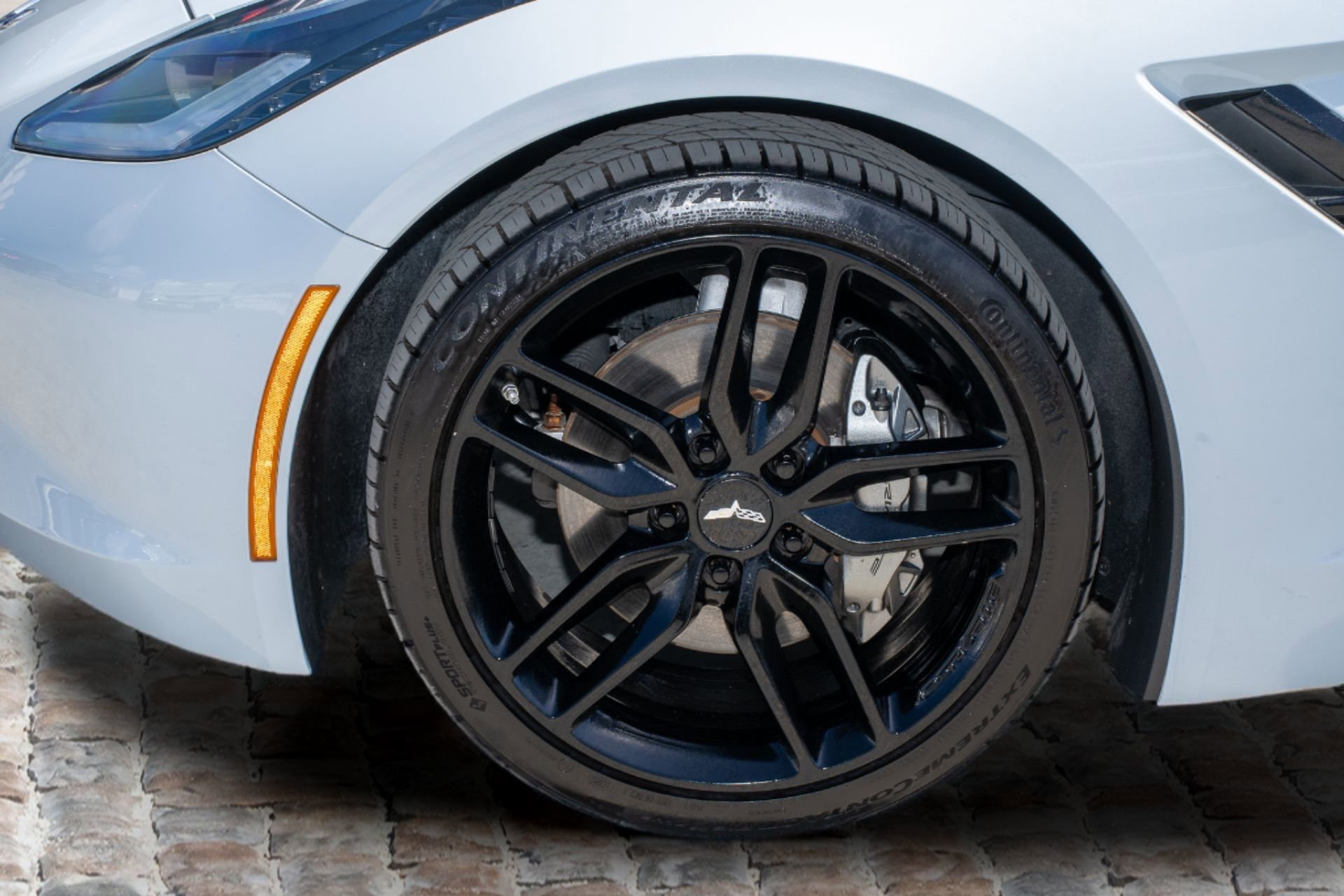 Used 2019 Chevrolet Corvette Stingray Coupe w/ 1LT image 31