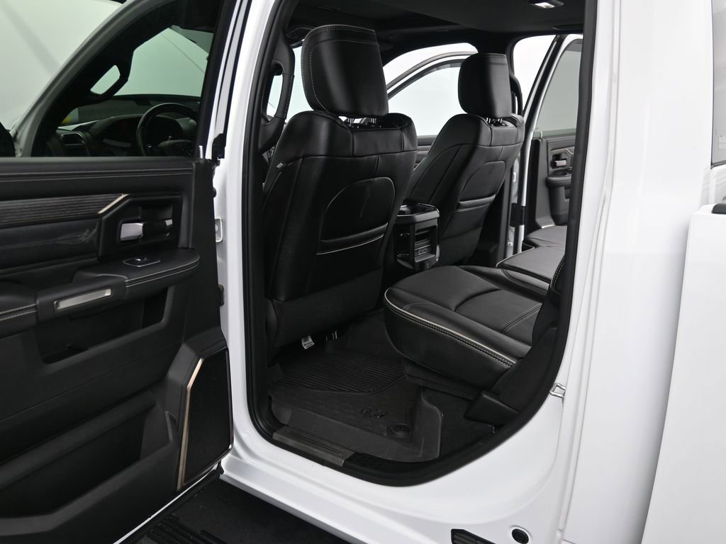 Used 2022 RAM 3500 Limited w/ Max Tow Package image 15