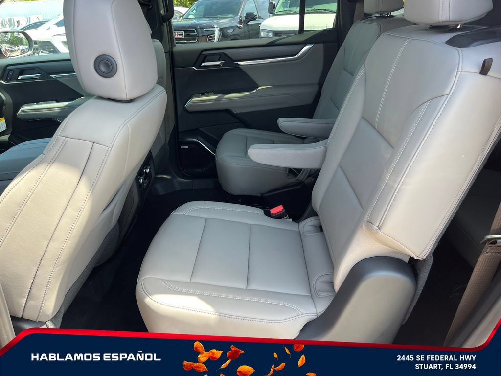 New 2026 GMC Acadia Elevation w/ Black Edition FWD image 11
