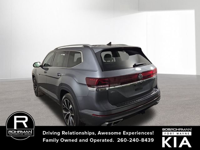 Used 2024 Volkswagen Atlas SEL Premium R-Line image 10