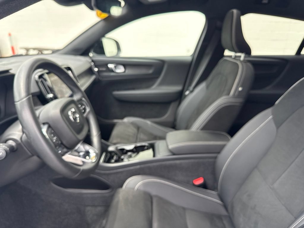 Used 2023 Volvo C40 P8 Recharge Ultimate w/ Protection Package Premier AWD/4WD image 21