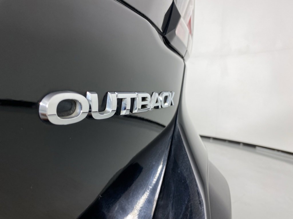 Used 2023 Subaru Outback Premium image 37