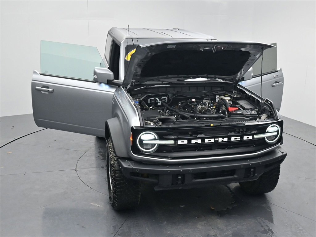 Used 2023 Ford Bronco Outer Banks w/ Sasquatch Package image 48