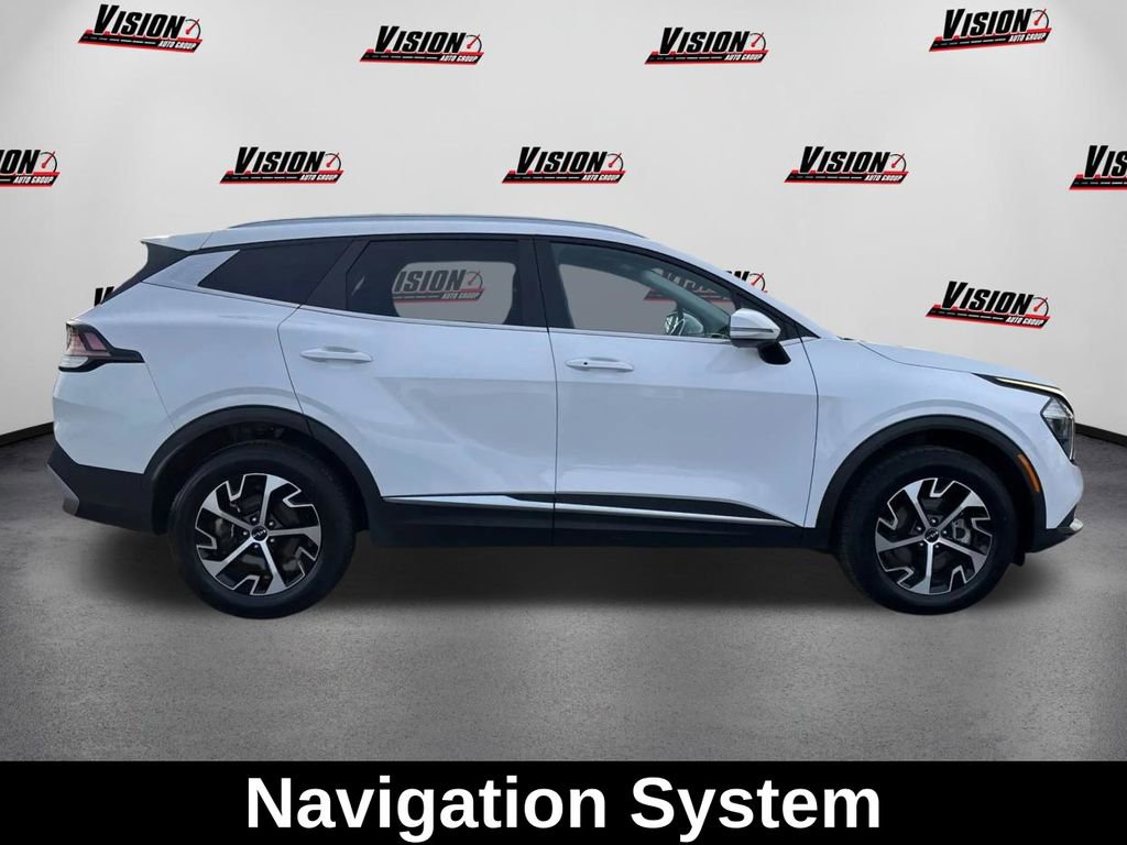 Used 2023 Kia Sportage EX AWD/4WD image 4