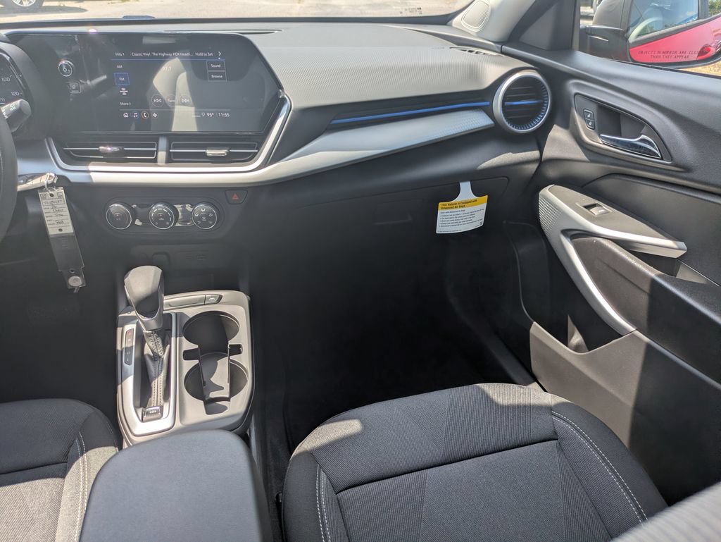 New 2026 Chevrolet Trax LS FWD image 18