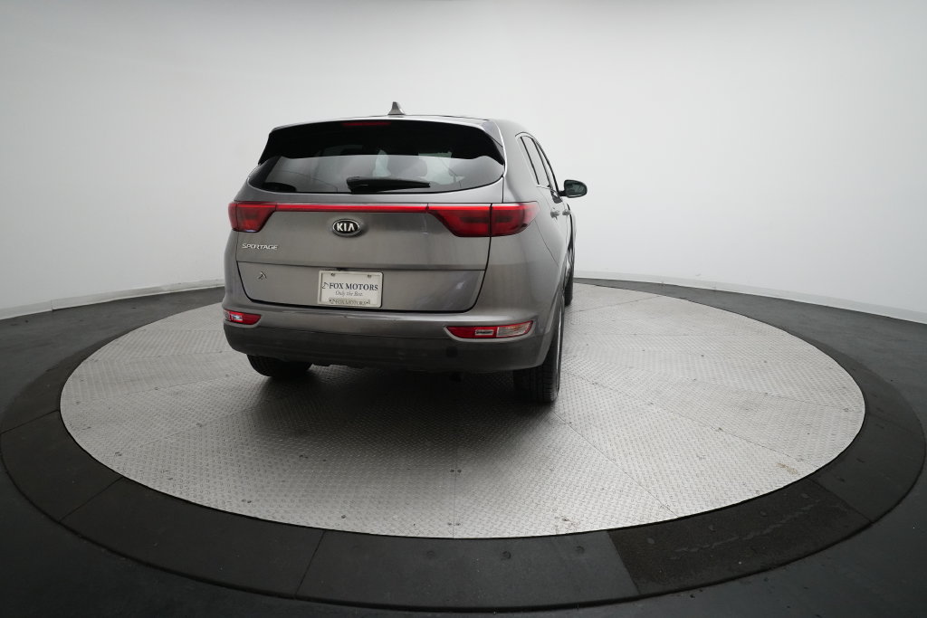 Used 2018 Kia Sportage LX AWD/4WD image 12