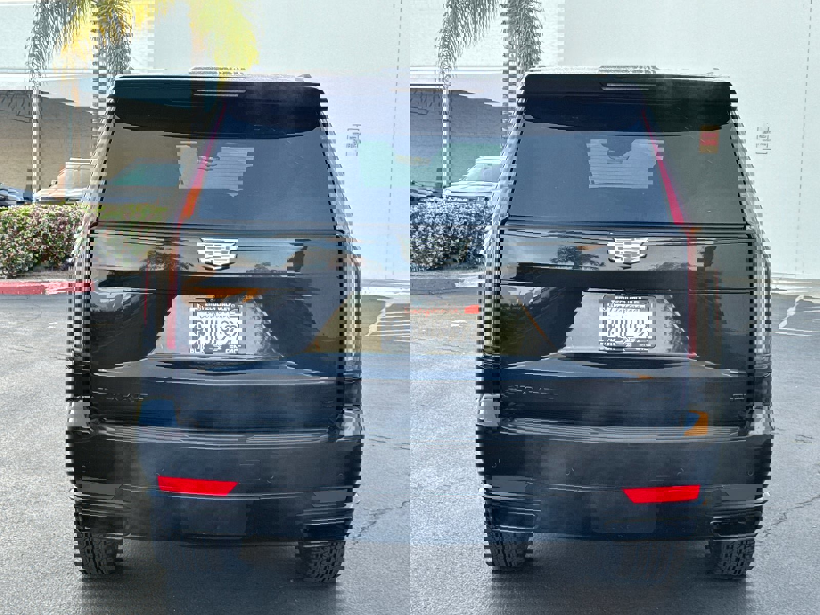 Certified 2024 Cadillac Escalade ESV Sport Platinum w/ LPO, ONYX Package AWD/4WD image 15