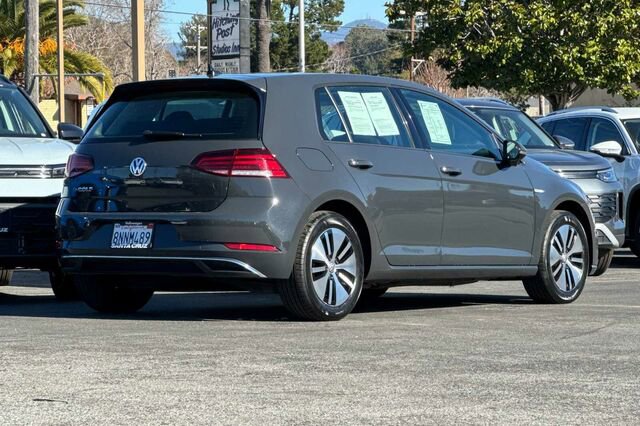 Used 2019 Volkswagen e-Golf SE w/ Driver Assistance Package image 4