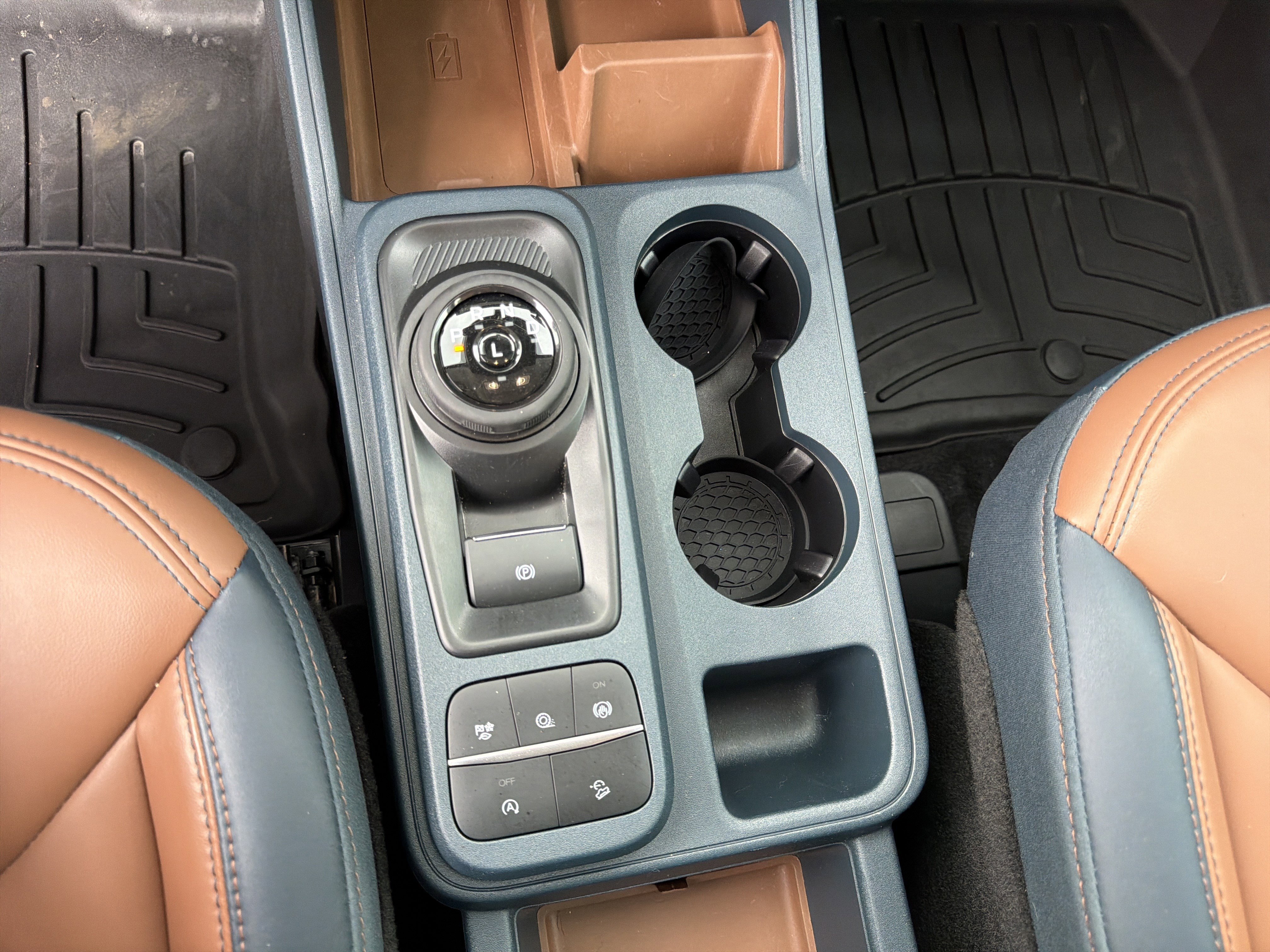 Used 2024 Ford Maverick Lariat w/ FX4 Off-Road Package image 28