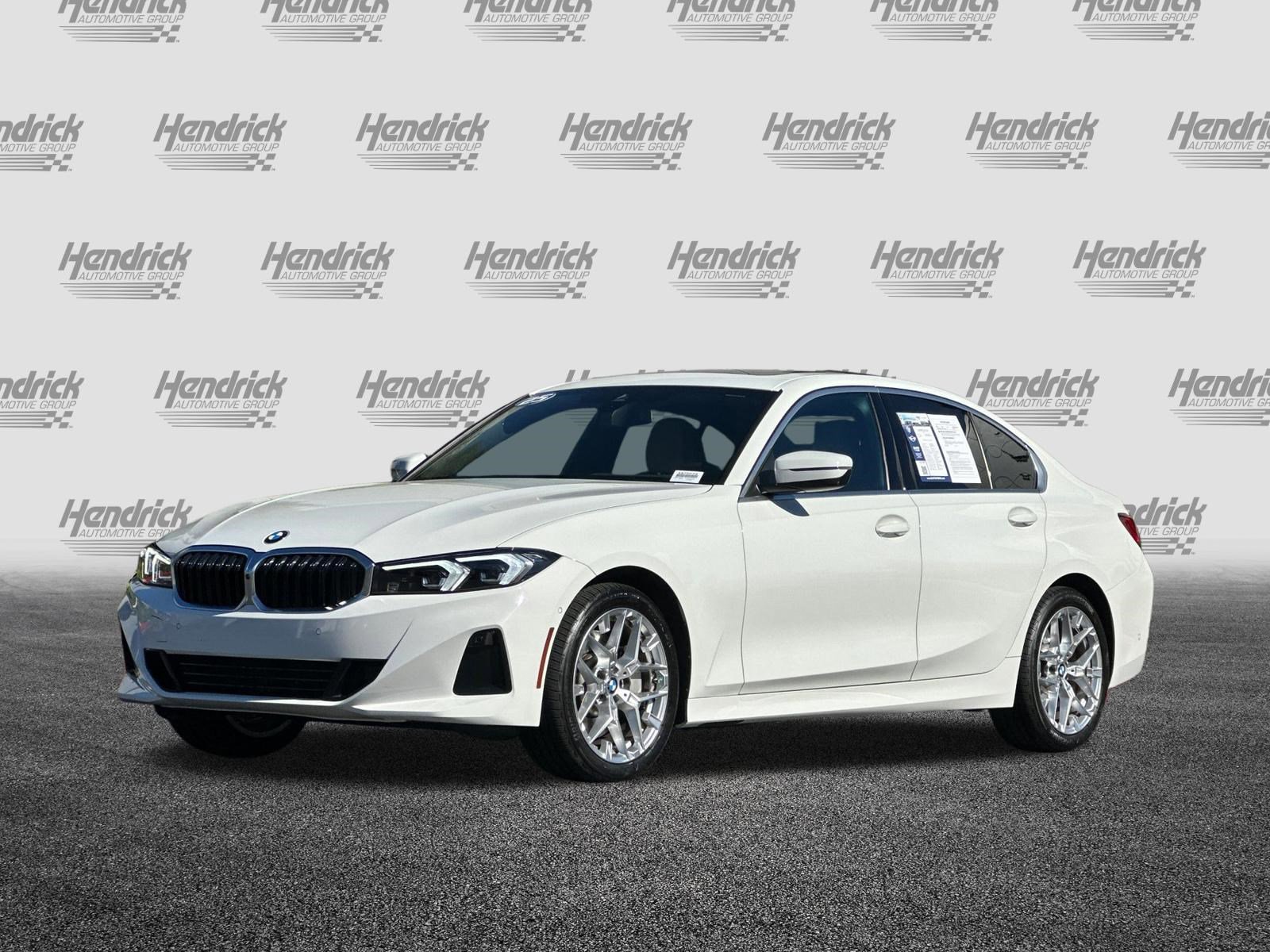 Used 2025 BMW 330i Sedan w/ Premium Package image 9