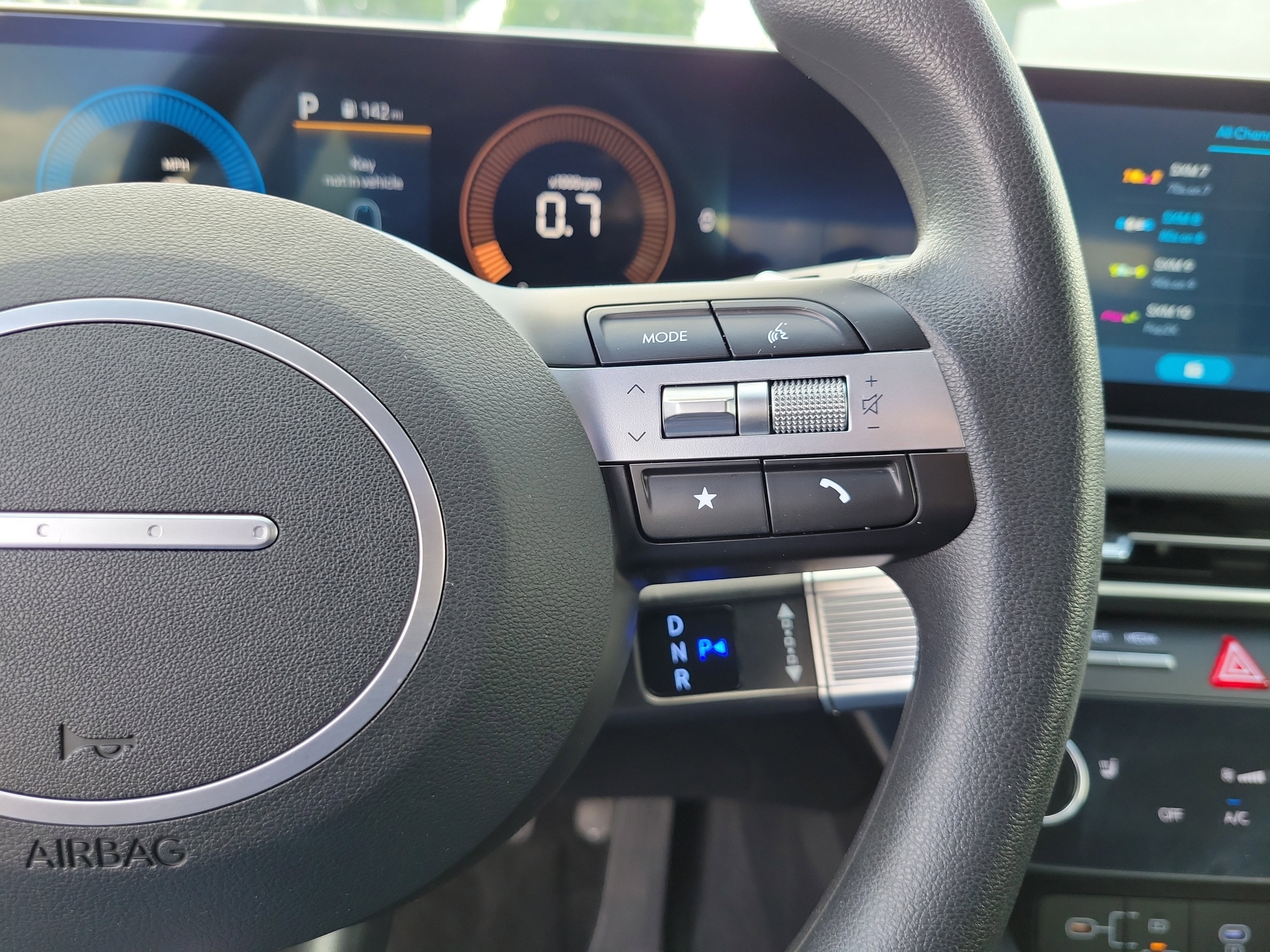 Used 2025 Hyundai Sonata SEL FWD image 21