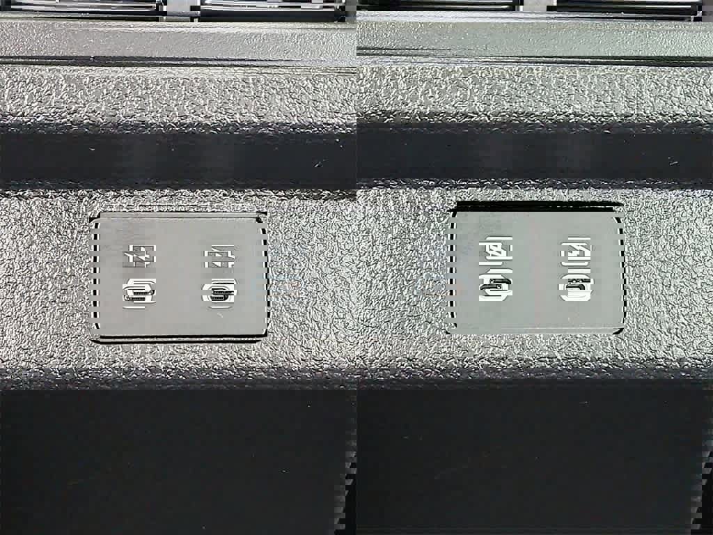 Used 2025 Honda Accord EX-L image 11