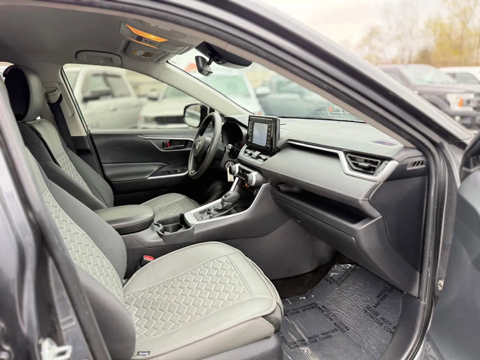 Used 2019 Toyota RAV4 LE w/ All Weather Liner Package AWD/4WD image 12