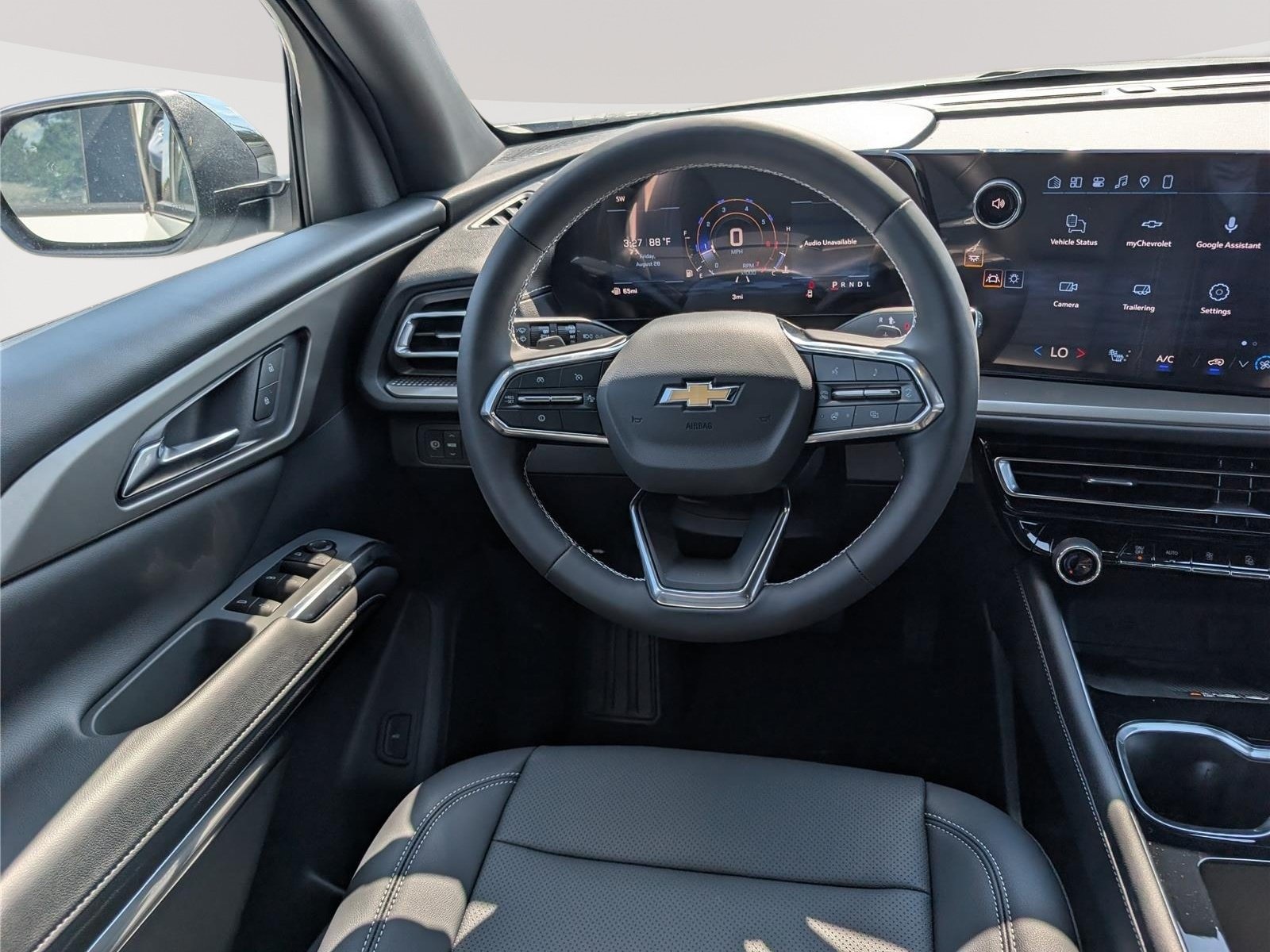 New 2027 Chevrolet Traverse LT w/ Driver Confidence Package FWD image 15