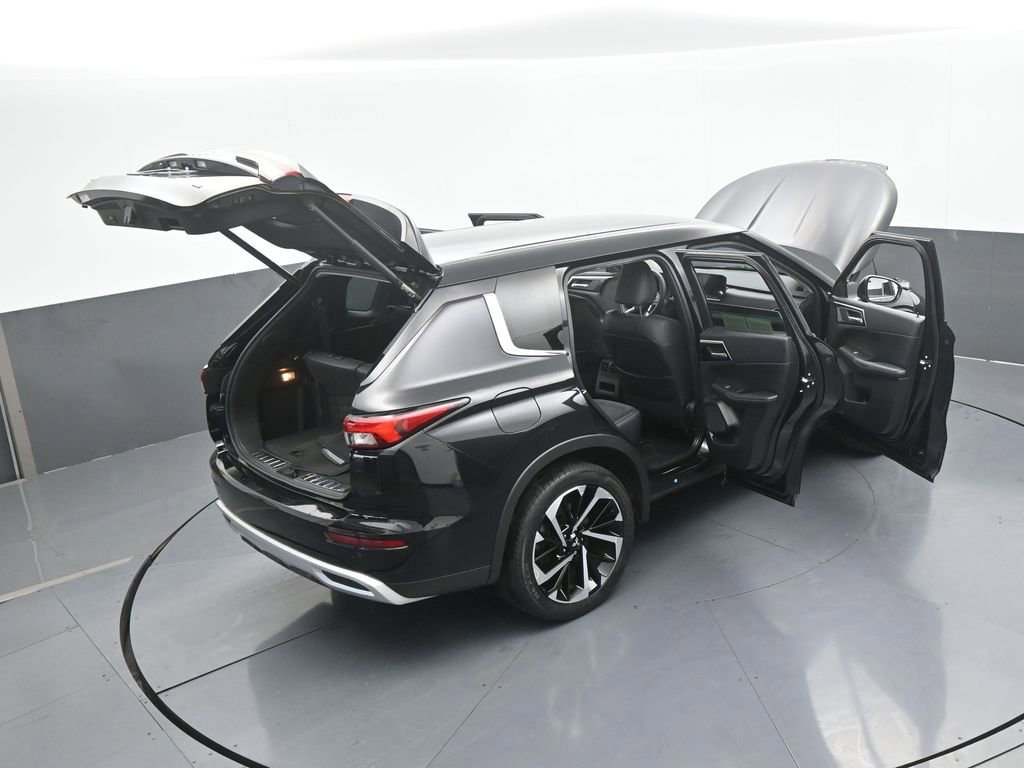 Used 2022 Mitsubishi Outlander SE image 75