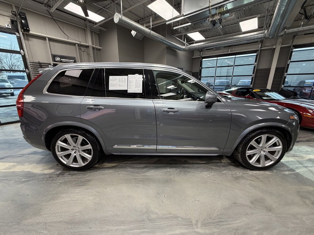 Used 2017 Volvo XC90 T6 Inscription w/ Vision Package image 36