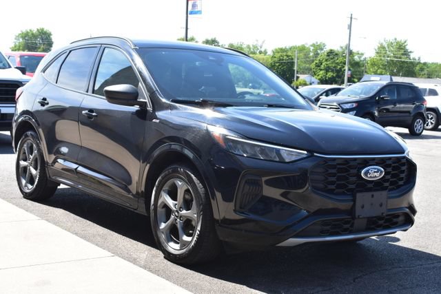 Used 2023 Ford Escape ST-Line AWD/4WD image 12
