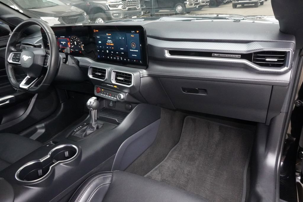 Used 2024 Ford Mustang GT Premium image 21