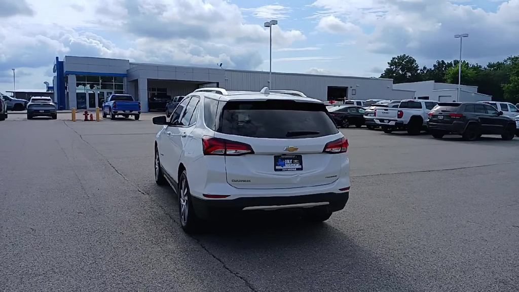 Certified 2022 Chevrolet Equinox Premier w/ LPO, Floor Liner Package FWD image 7