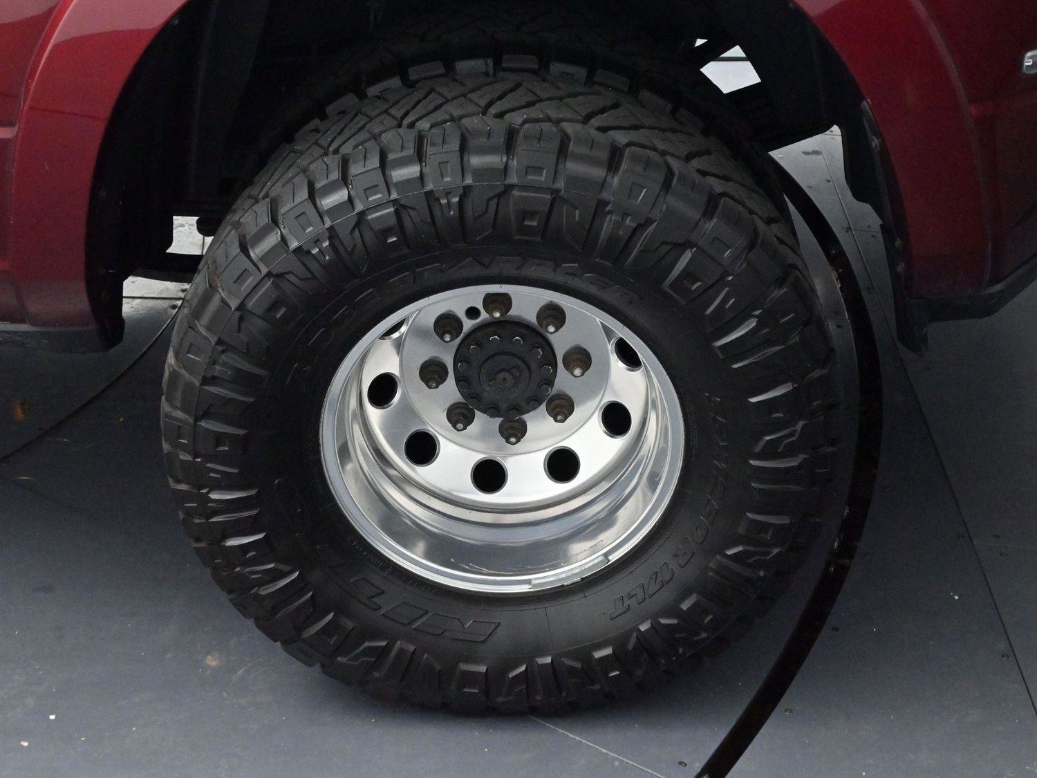 Used 2022 RAM 3500 Limited image 36