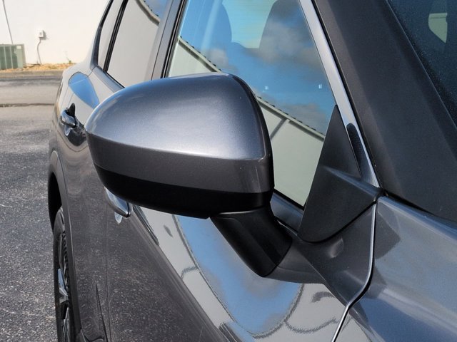 Certified 2023 Nissan Rogue SV FWD image 12