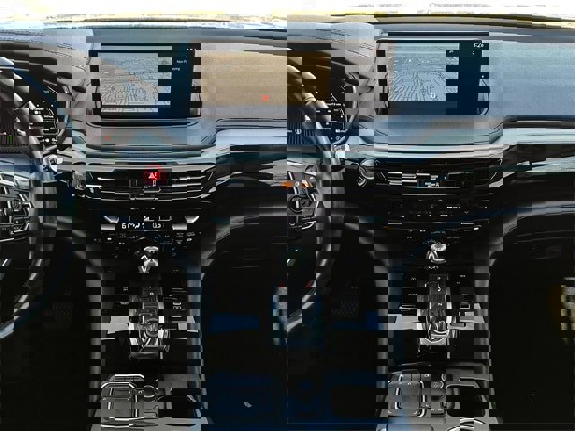 Certified 2024 Acura MDX FWD w/ Technology Package image 17