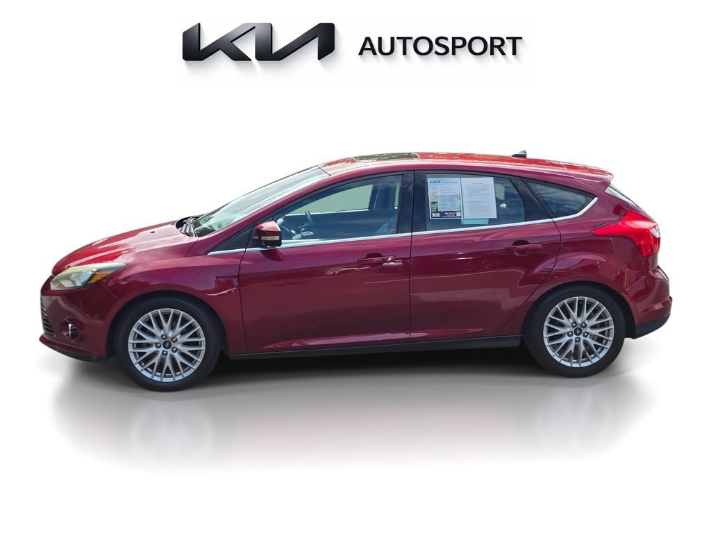 Used 2014 Ford Focus Titanium FWD image 10