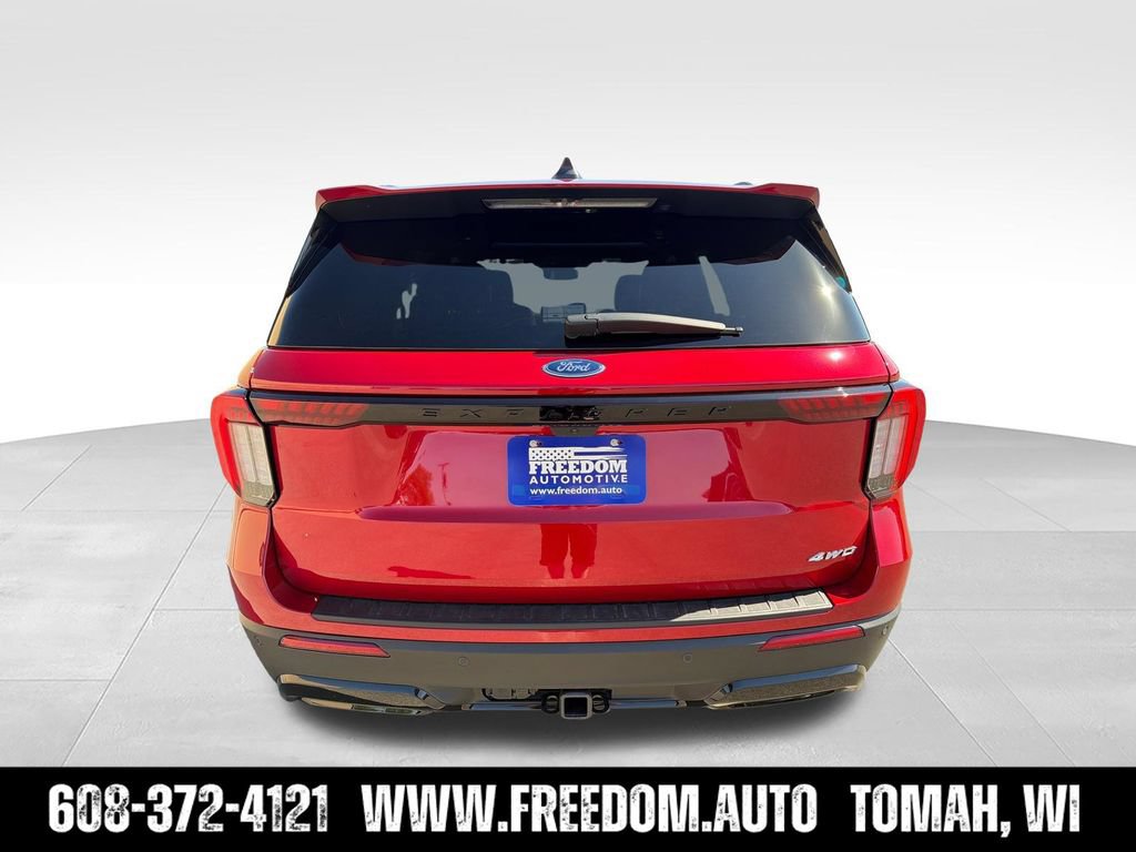 New 2026 Ford Explorer ST-Line w/ ST-Line Street Pack AWD/4WD image 5