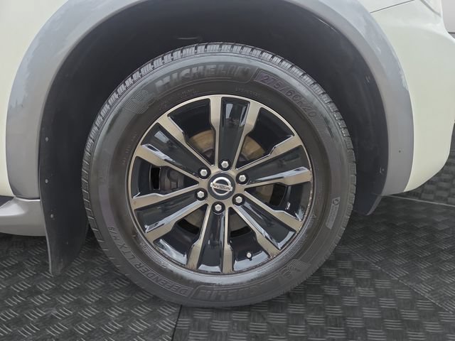 Used 2017 Nissan Armada Platinum w/ Captain Seat Package AWD/4WD image 40
