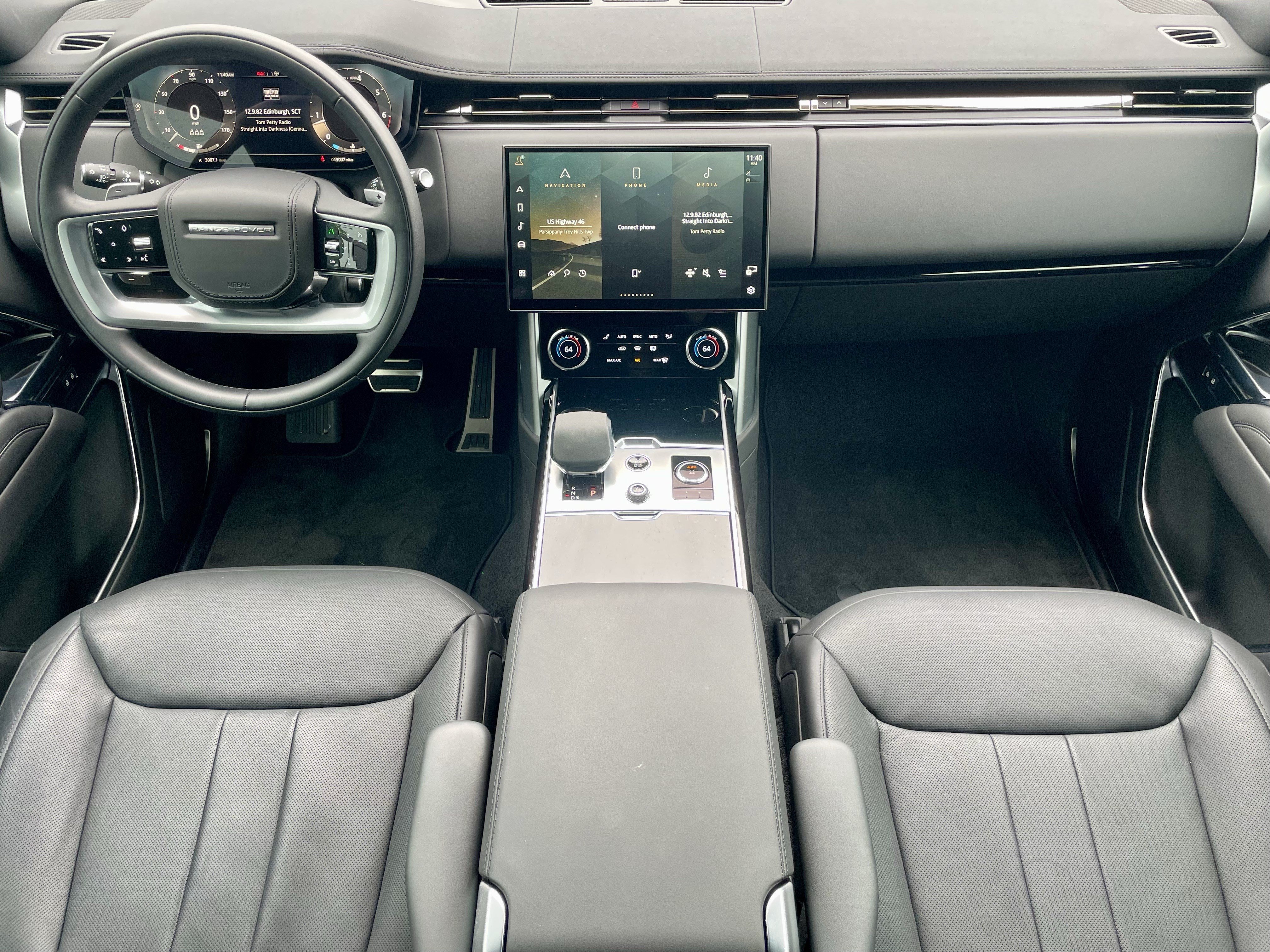Used 2023 Land Rover Range Rover SE AWD/4WD image 16
