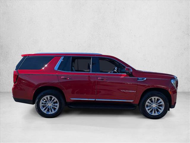 Used 2021 GMC Yukon SLT w/ SLT Premium Package image 4