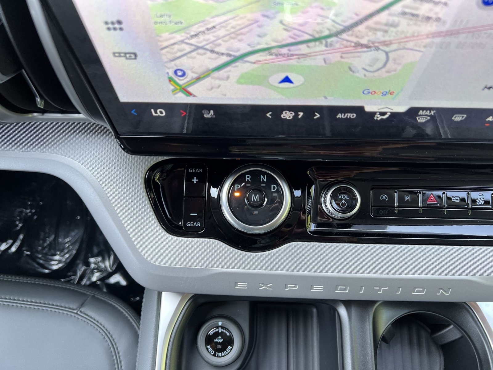 New 2026 Ford Expedition Active AWD/4WD image 22
