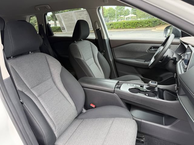 Used 2021 Nissan Rogue S FWD image 31
