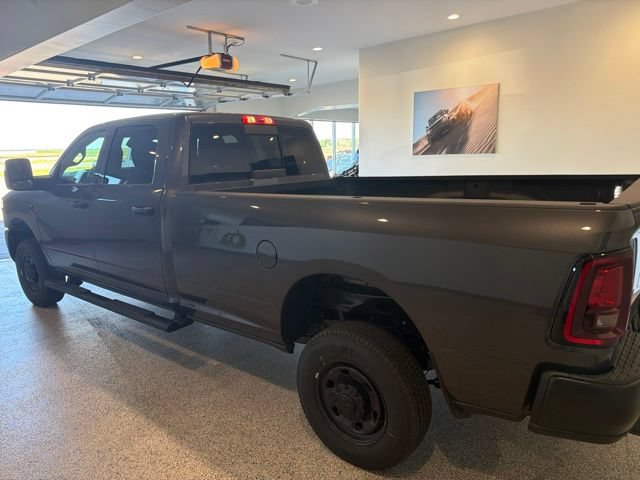 New 2026 RAM 2500 Tradesman AWD/4WD image 4