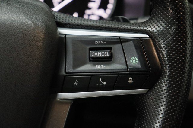 Used 2025 Mitsubishi Outlander SE FWD image 11